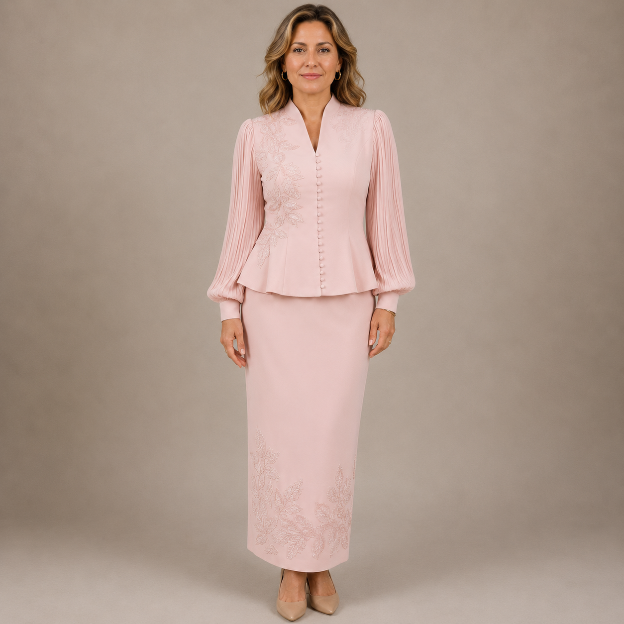 Flora | Completo Elegante con Ricami