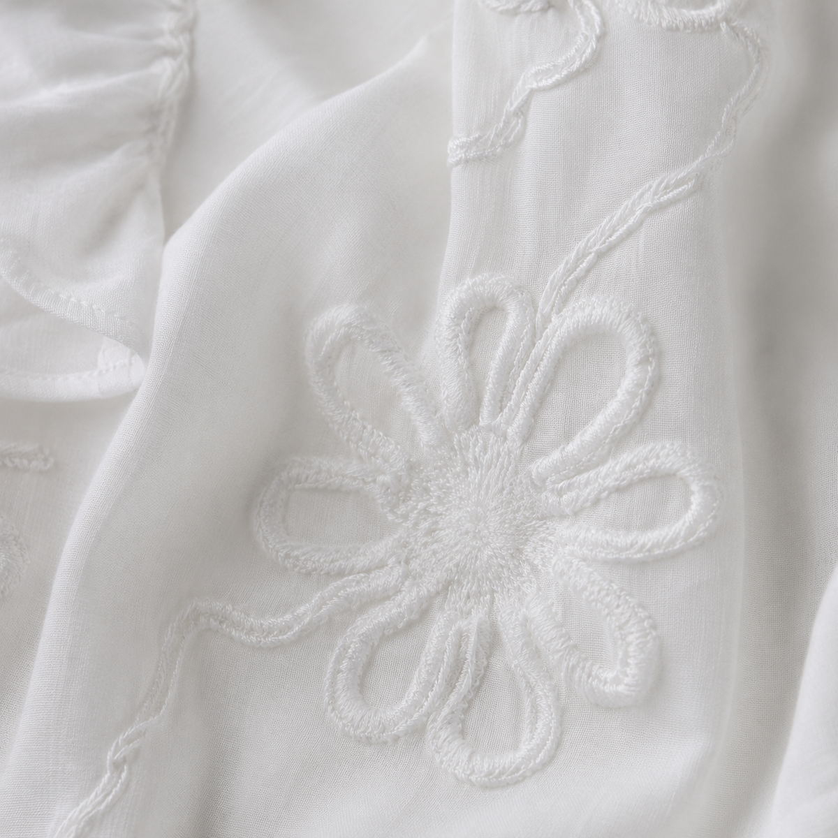 Nicole | Camicia con ricami floreali vintage