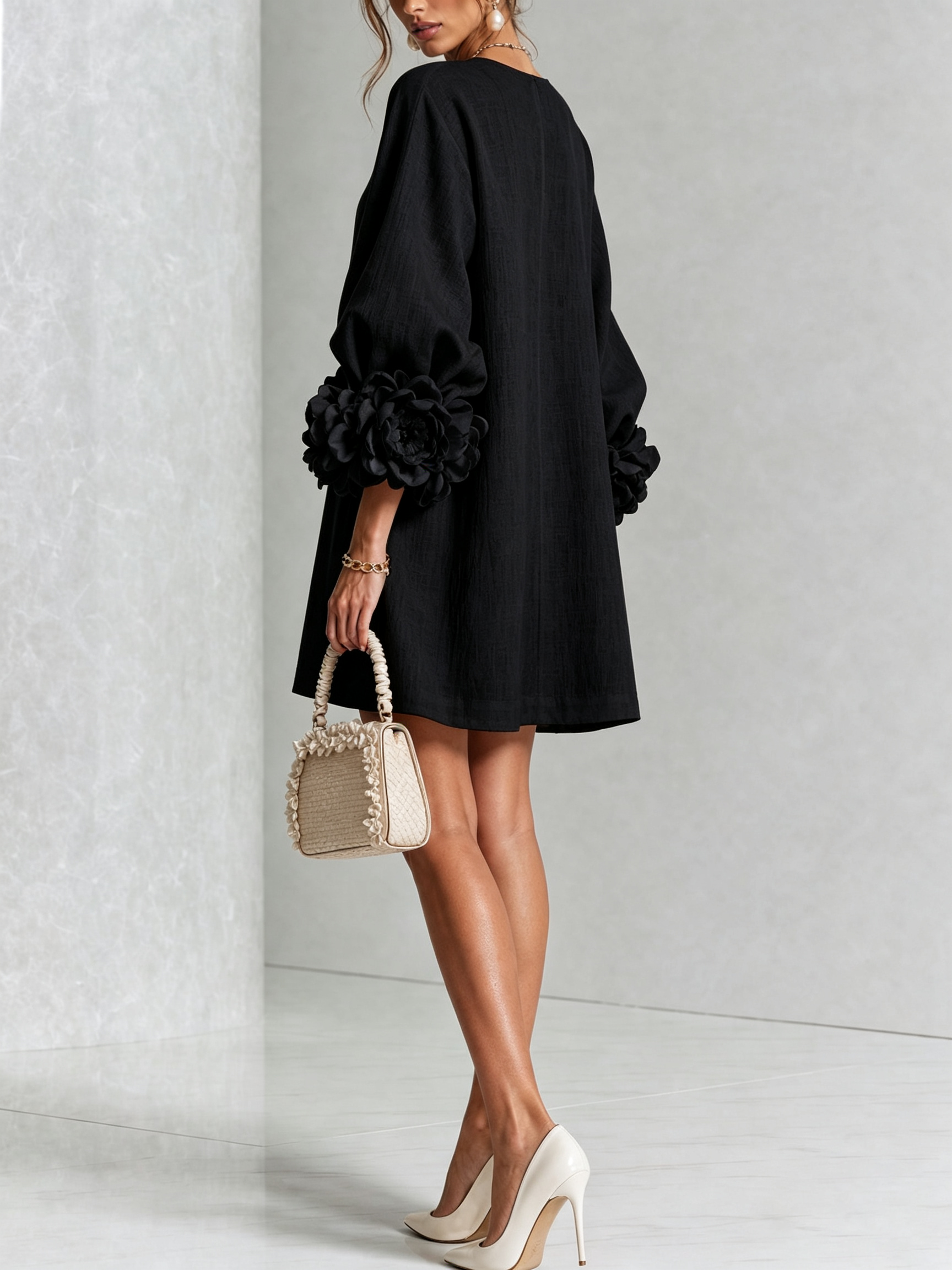 Beatrice | Abito Elegante con Bottoni Floreali