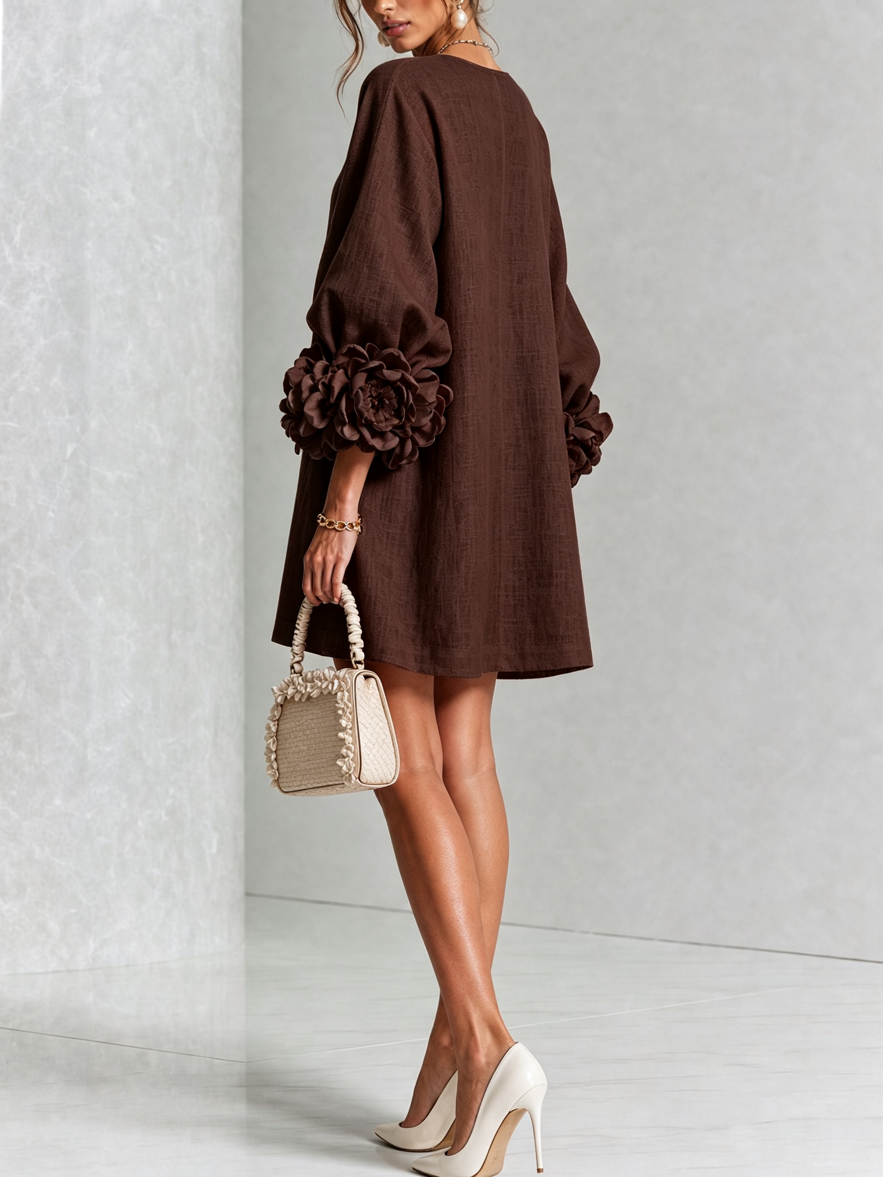 Beatrice | Abito Elegante con Bottoni Floreali